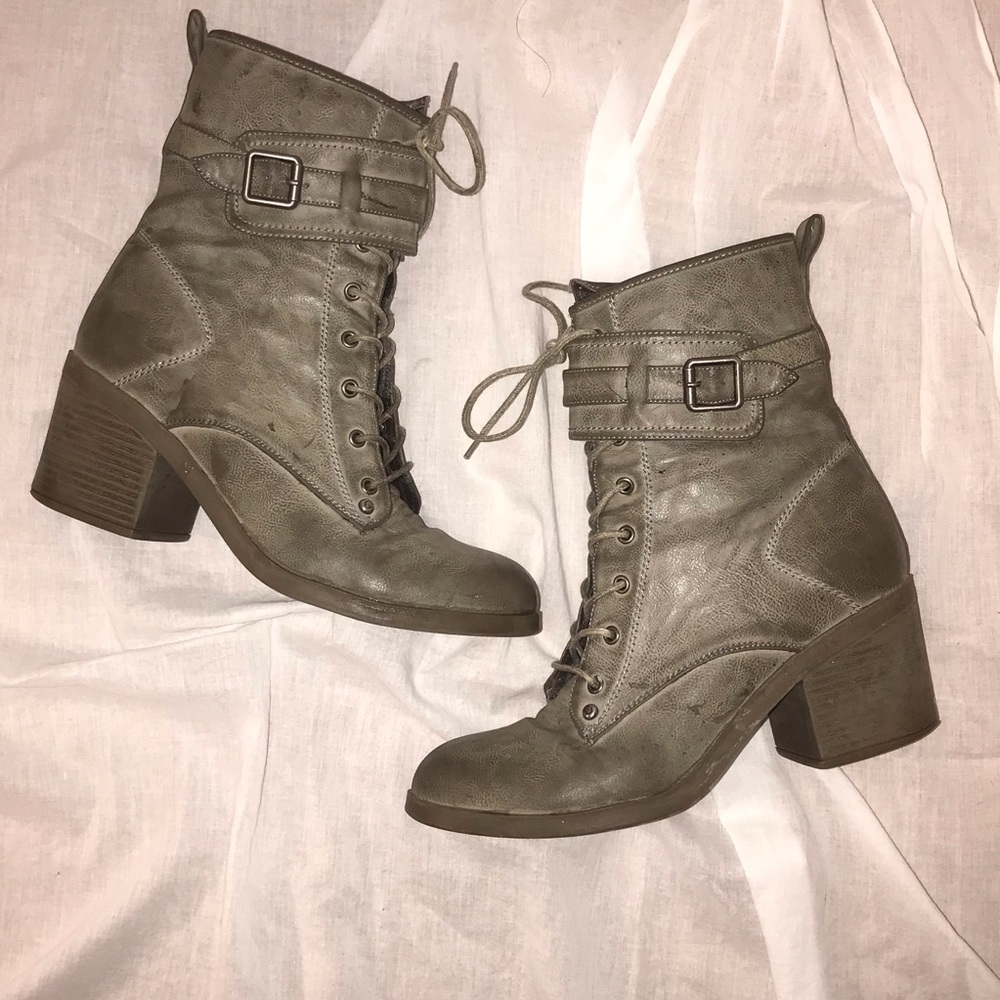 Guess combat boots